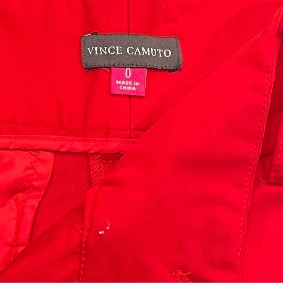Vince Camuto Size 0 Red Cuffed
5" Shorts NWOT - Picture 5 of 5